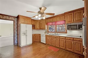 104 E Valley Rd NE, Rydal, GA 30171 - Photo 17