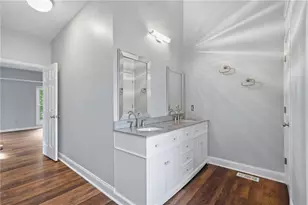 212 Shannon Dr, Woodstock, GA 30188 - Photo 15