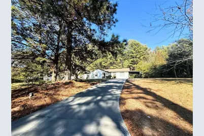 3174 Newcastle Way, Snellville, GA 30039 - Photo 3