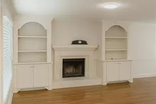 2048 Kelvin Dr, Lawrenceville, GA 30043 - Photo 3