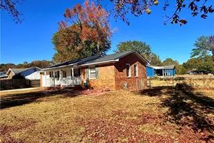 6205 Fieldcrest Dr, Morrow, GA 30260 - Photo 3