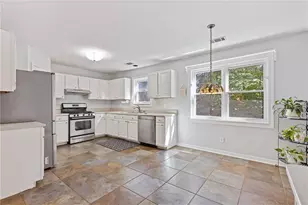 1080 Taylor Oaks Dr, Roswell, GA 30076 - Photo 11