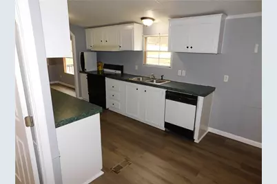 911 Woodchase Drive, Monroe, GA 30655 - Photo 3