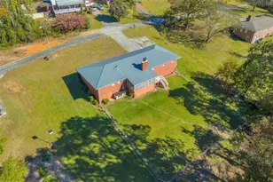 97 Hillside Dr, Toccoa, GA 30577 - Photo 45