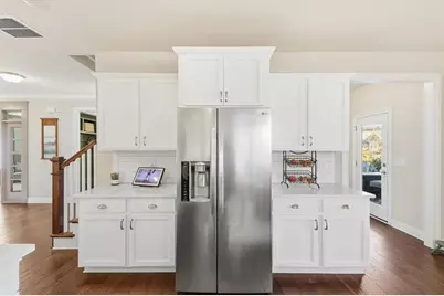 7118 Sailaway Drive, Flowery Branch, GA 30542 - Photo 17