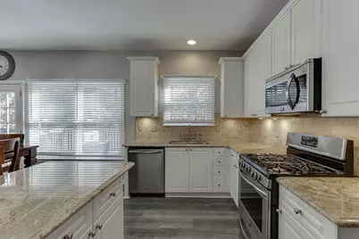 2032 Shin Court NE, Buford, GA 30519 - Photo 17