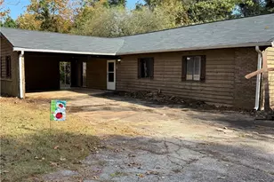 5490 Hulsey Cir, Gainesville, GA 30504 - Photo 3