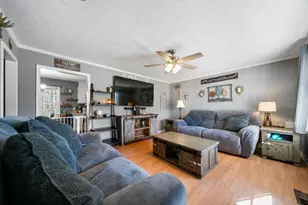 421 Broad St, Tallapoosa, GA 30176 - Photo 3