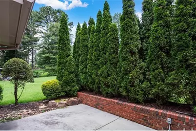 647 Shannon Green Circle SW, Mableton, GA 30126 - Photo 15