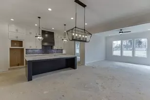 8135 Heardsville Ct, Cumming, GA 30028 - Photo 11