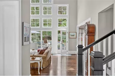 3100 Rhodenhaven Drive NW, Atlanta, GA 30327 - Photo 9