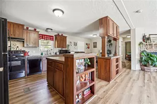 2496 Venture Dr, Gainesville, GA 30506 - Photo 7