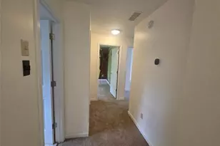 639 Royal Abbey Dr, Stone Mountain, GA 30088 - Photo 23