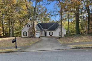 1065 Laurian Park Dr, Roswell, GA 30075 - Photo 1