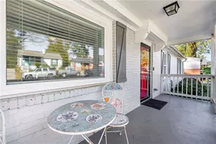 1674 Browning St SW, Atlanta, GA 30314 - Photo 5