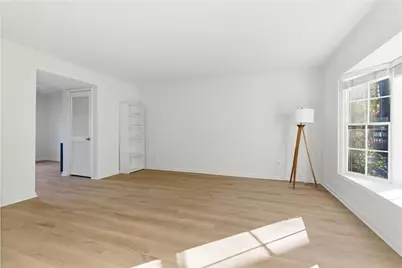 6520 Roswell Road #79, Sandy Springs, GA 30328 - Photo 5