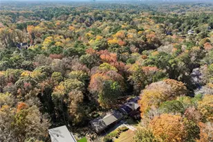 2258 Greencrest Dr NE, Atlanta, GA 30345 - Photo 31