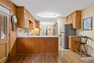 2258 Greencrest Dr NE, Atlanta, GA 30345 - Photo 7