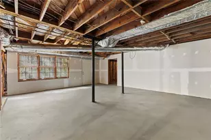 2258 Greencrest Dr NE, Atlanta, GA 30345 - Photo 27