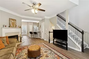 5972 Eagle Tiff Ln, Sugar Hill, GA 30518 - Photo 3