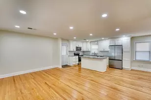 571 Norton Cir SE, Smyrna, GA 30082 - Photo 3