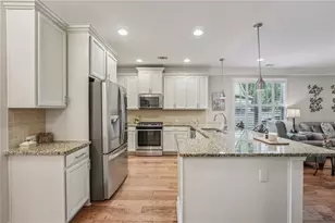 102 Woodsdale Dr, Canton, GA 30114 - Photo 17