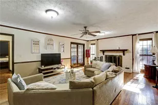 4806 Dean Ln SW, Lilburn, GA 30047 - Photo 17