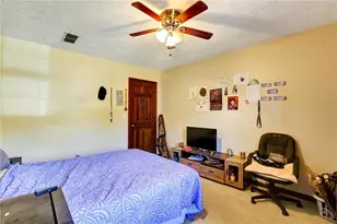 4806 Dean Ln SW, Lilburn, GA 30047 - Photo 31