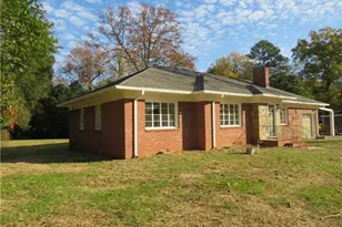 214 Jule Peek Ave, Cedartown, GA 30125 - Photo 3