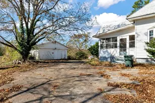 283 Yonah St, Cornelia, GA 30531 - Photo 35