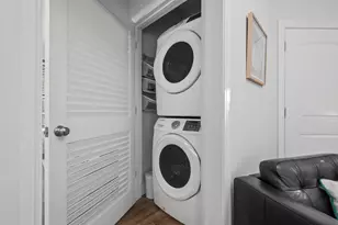 423 Palmetto St, Saint Simons, GA 31522 - Photo 23