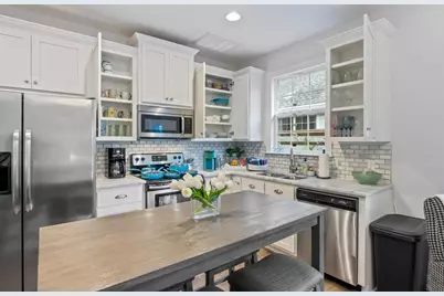 423 Palmetto Street, Saint Simons, GA 31522 - Photo 11