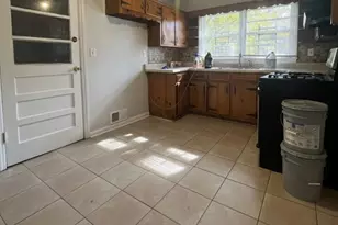 228 Napoleon Dr SW, Atlanta, GA 30314 - Photo 7