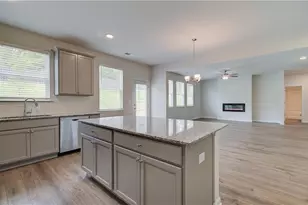 1807 Kingsmere Run Dr, Loganville, GA 30052 - Photo 23