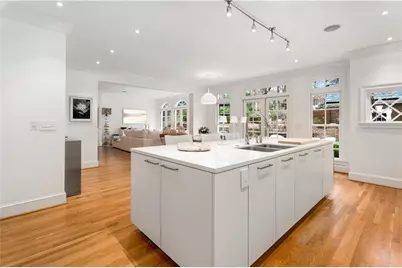 4224 E Conway Drive NW, Atlanta, GA 30327 - Photo 33