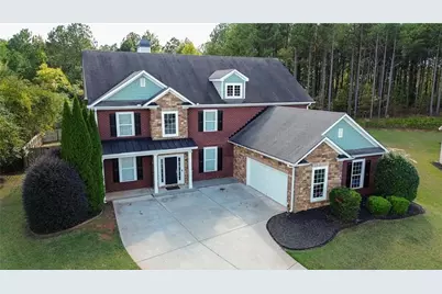 387 Fern Court, Hoschton, GA 30548 - Photo 1