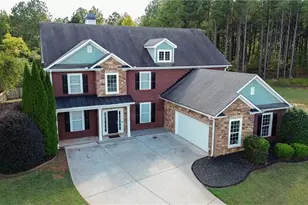 387 Fern Ct, Hoschton, GA 30548 - Photo 1