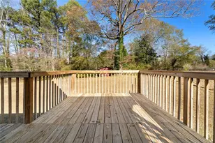 169 Hurt Dr SE, Smyrna, GA 30082 - Photo 23