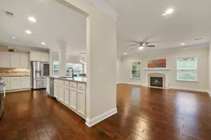 4435 Heatherwood Dr, Atlanta, GA 30331 - Photo 5