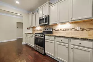 4435 Heatherwood Dr, Atlanta, GA 30331 - Photo 7