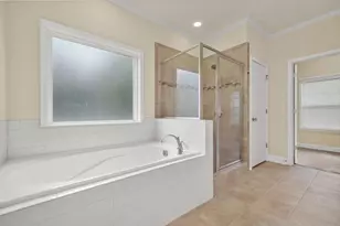 4435 Heatherwood Dr, Atlanta, GA 30331 - Photo 17