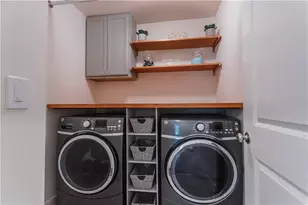 558 Arbor Crowne Dr, Lawrenceville, GA 30045 - Photo 21