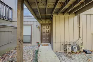 2610 Cumberland Ct SE, Smyrna, GA 30080 - Photo 1