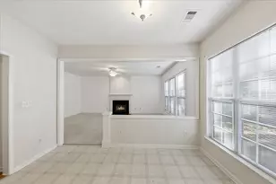 510 Keeneland Ave, Woodstock, GA 30189 - Photo 11