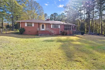 2247 Cypress Avenue, Morrow, GA 30260 - Photo 3