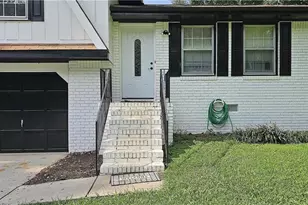 2611 Kings Circle, Lawrenceville, GA 30044 - Photo 3