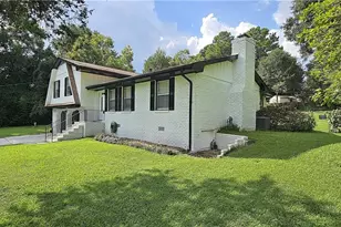 2611 Kings Circle, Lawrenceville, GA 30044 - Photo 5