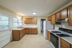 7146 Old Beulah Rd, Lithia Springs, GA 30122 - Photo 11