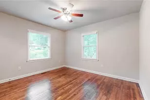 2305 Vistamont Dr, Decatur, GA 30033 - Photo 19