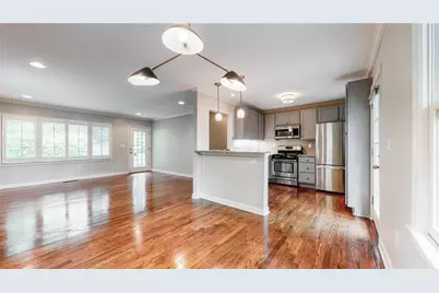 2305 Vistamont Drive, Decatur, GA 30033 - Photo 9